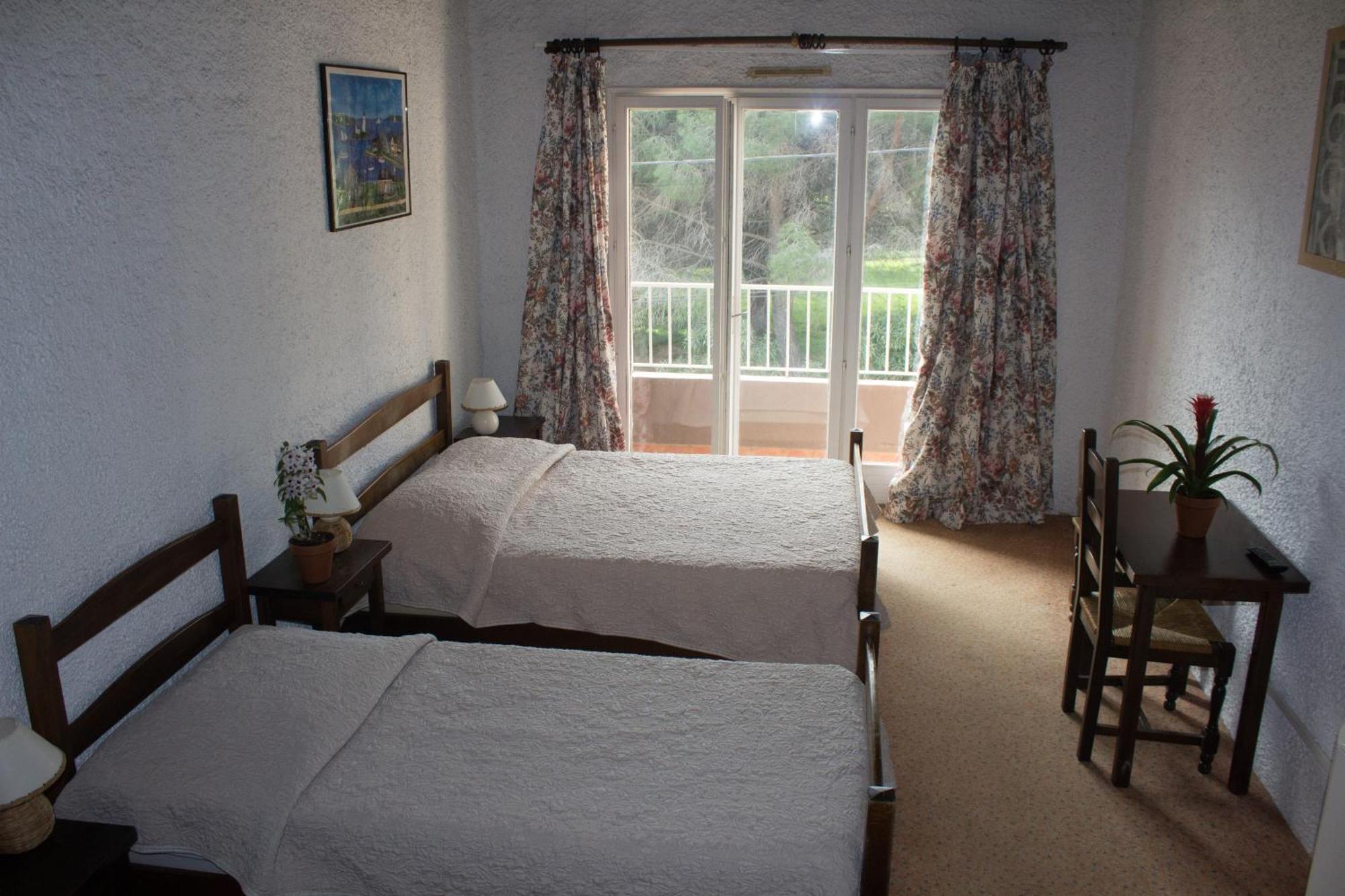 Hotel Le Colibri Lucciana  Kültér fotó