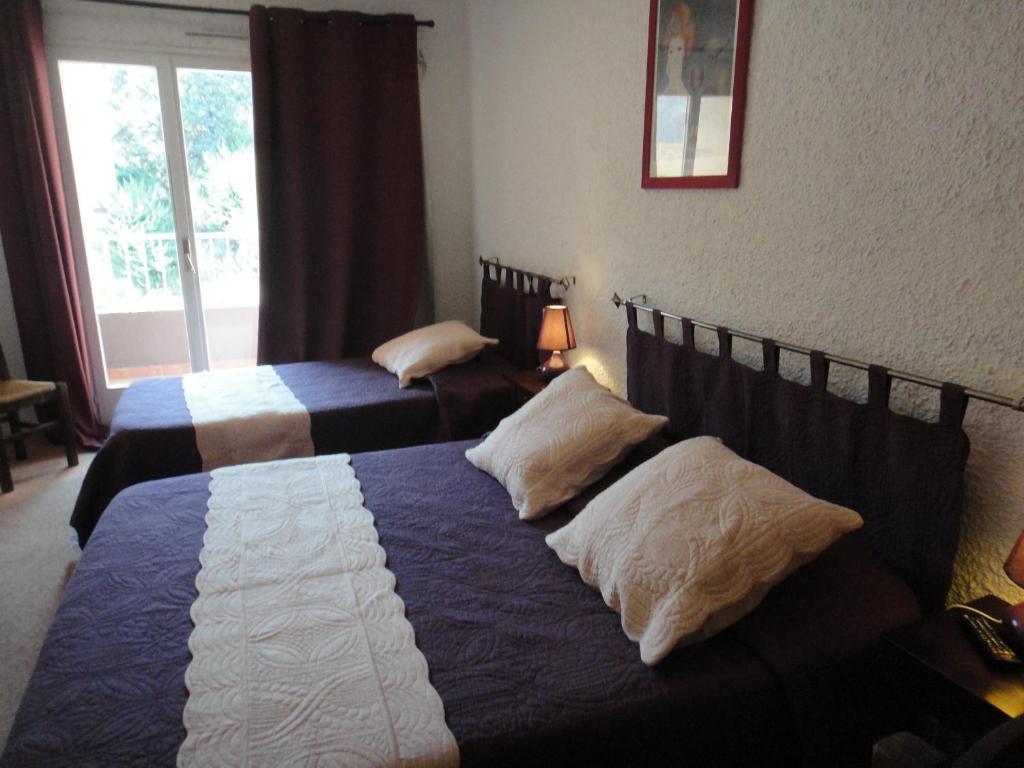 Hotel Le Colibri Lucciana  Kültér fotó